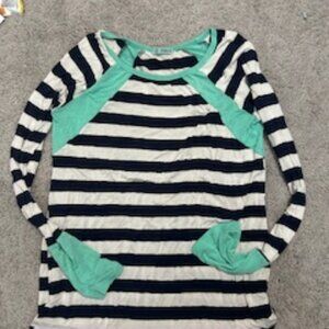 Women's Striped Long Sleeve Shirt
